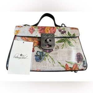 Patricia Nash PARISIA NEWSPAPER CARISBROOKE Leather Print Satchel
